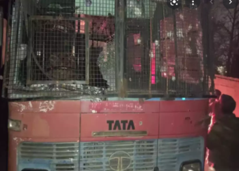 ଶ୍ରୀନଗରରେ ଏନକାଉଣ୍ଟର ଜାରି; ଜଣେ ଲସ୍କର ଆତଙ୍କବାଦୀ ନିପାତ