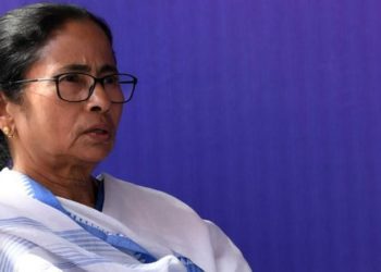 ପଶ୍ଚିମବଙ୍ଗ ସରକାରଙ୍କ ତଦନ୍ତ କମିଶନ ଉପରେ ରୋକ ଲଗାଇଲେ ସୁପ୍ରିମକୋର୍ଟ ।