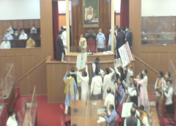 ବିରୋଧୀଙ୍କ ହଟ୍ଟଗୋଳ ପାଇଁ ୨ୟ ଦିନରେ ଗୃହ ମୁଲତବି ରହିଲା ଅପରାହ୍ନ ୪ଟା ଯାଏ