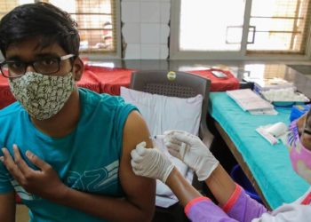 ଆରମ୍ଭ ହେଲା ୧୫ରୁ ୧୮ ବର୍ଷ ବୟସର ପିଲାଙ୍କୁ ଟିକାକରଣ