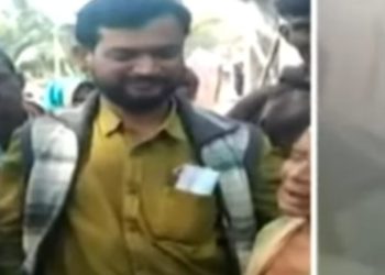 ଭୋଟ ପାଇଁ ଟଙ୍କା ବାଣ୍ଟିଲେ ବିଜେଡି ପ୍ରାର୍ଥୀ; ଭାଇରାଲ ହେଲା ଭିଡିଓ