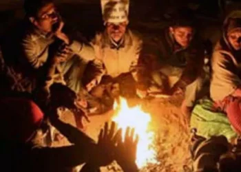 ଅସହ୍ୟ ଜାଡକୁ ଅଦିନିଆ ବର୍ଷାରେ ଅସ୍ତବ୍ୟସ୍ତ ହୋଇଛି ସୁବର୍ଣ୍ଣପୁର