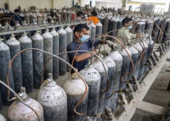 କରୋନା ସ୍ଥିତିର ମୁକାବିଲା କରିବା ପାଇଁ ଅକ୍ସିଜେନ୍‌ ଓ ହସ୍ପିଟାଲକୁ ଆଗୁଆ ପ୍ରସ୍ତୁତ ରଖିବାକୁ ନିର୍ଦ୍ଦେଶ ଦେଲା କେନ୍ଦ୍ର