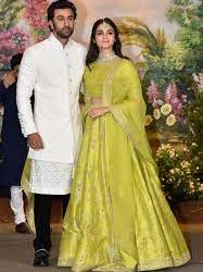 ଫିଲ୍ମ ‘ଗଙ୍ଗୁବାଇ କାଠିଆୱାଡି’ର ପ୍ରମୋସନ କଲେ ରଣବୀର କପୁର, ଗଙ୍ଗୁବାଇ କହିଲେ-‘ବେଷ୍ଟ ବୟଫ୍ରେଣ୍ଡ ଏଭର’￼