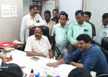 ଶିଶୁ ଭବନ ନିର୍ମାଣ କାର୍ଯ୍ୟ ତଦାରଖ କଲେ ମେୟର ସୁବାସ ସିଂହ ଇଂ କମିଶନର ନିଖିଳ ପବନ କଲ୍ୟାଣ.