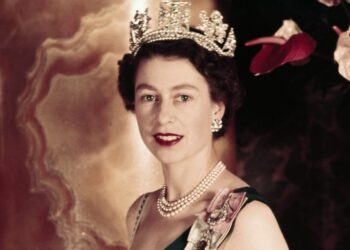 ୭ ଦଶନ୍ଧି ଧରି ସମ୍ଭାଳିଥିଲେ ବ୍ରିଟେନର ରାଜଗାଦୀ, କ୍ଷମତା କାଳରେ ୧୫ ପ୍ରଧାନମନ୍ତ୍ରୀଙ୍କ କରାଇଥିଲେ ଶପଥପାଠ