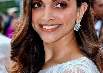 ବଲିଉଡ୍‌ ଇଣ୍ଡଷ୍ଟ୍ରିରେ ୧୫ ବର୍ଷ ପୂରଣ କରିଛନ୍ତି ଦୀପିକା 