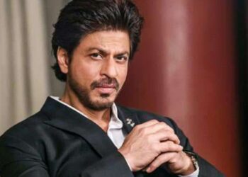 ଶାହରୁଖ ଖାନ୍‌ଙ୍କୁ ବିମାନ ବନ୍ଦରରେ ଅଟକାଇଲା ଇଡି