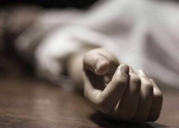 ମା’ ଝିଅଙ୍କ ଝୁଲନ୍ତା ମୃତଦେହ ଠାବ