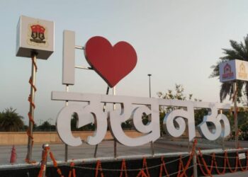 ସଂସ୍କୃତିର ସହର ଲକ୍ଷ୍ନୋକୁ ଯଦି ଆପଣ ବୁଲିବାକୁ ଆସନ୍ତି ତେବେ ଏହି ୭ଟି କାର୍ଯ୍ୟ ନିହାତି କରନ୍ତୁ ..