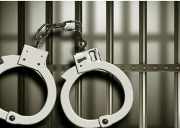 ଗଂଜେଇ ଚାଲାଣ , ୫ ଛାତ୍ର ଗିରଫ