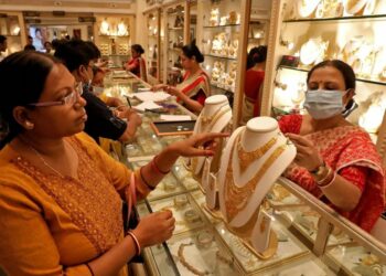 ବଢୁଛି ସୁନା ଦର, ଜାଣନ୍ତୁ କେତେ କ୍ୟାରେଟ୍ ସୁନା ପାଇଁ କେତେ ଦର ରହିଛି ?