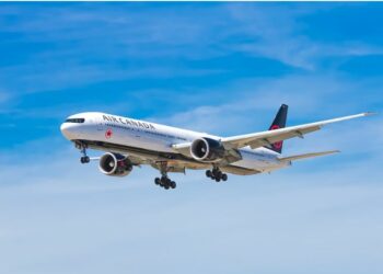 ବିମାନରେ ମଦ ପିଇ କ୍ରୁ ମେମ୍ବରଙ୍କୁ ଗାଳି କଲେ ୨ ଯାତ୍ରୀ