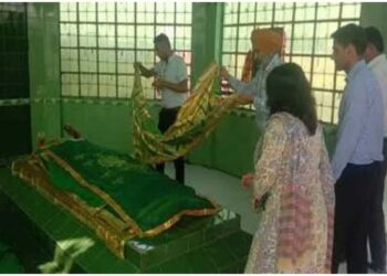 ଇଣ୍ଡୋ-ପାକ୍ ସୀମାରେ ରହିଛି ଲୈଲା-ମଜୁନଙ୍କ କବର, ପ୍ରତିବର୍ଷ ଜୁନ୍ ୧୫ରେ ଏହି ସ୍ଥାନକୁ ଯାନ୍ତି ପ୍ରେମୀ ଯୁଗଳ