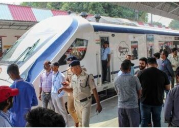 ଉତ୍ତରାଖଣ୍ଡର ପ୍ରଥମ ବନ୍ଦେ ଭାରତ ଏକ୍ସପ୍ରେସ ଶୁଭାରମ୍ଭ କଲେ ପ୍ରଧାନମନ୍ତ୍ରୀ