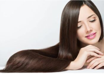 ଗାଧୋଇବା ପୂର୍ବରୁ ଏହି ସବୁ ଜିନିଷ କେଶରେ ଲଗାନ୍ତୁ , ସମସ୍ତେ ସୁନ୍ଦର କେଶର ରହସ୍ୟ ନିହାତି ଭାବେ ପଚାରିବେ ….