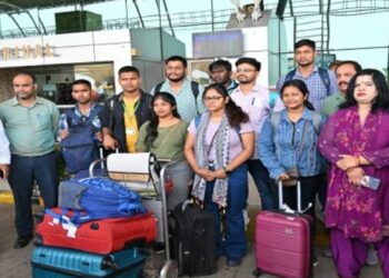 ଅଶାନ୍ତ ମଣିପୁରରୁ ଓଡ଼ିଶା ଫେରିଲେ ୧୦ ଛାତ୍ରଛାତ୍ରୀ