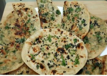 ଚିଲି ଚିଜ୍ ନାନ୍ କେବେ ଖାଇଛନ୍ତି କି ? ଥରେ ଘରେ ପ୍ରସ୍ତୁତ କରନ୍ତୁ , ବଢିଯିବ ଖାଇବାର ସ୍ୱାଦ