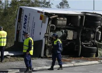 ଖାଇକୁ ଓଲଟିଲା ବିବାହ ଉତ୍ସବକୁ ଯାଉଥିବା ବସ୍ , ୧୦ ମୃତ