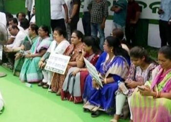 ଗ୍ୟାସ ଦର ବୃଦ୍ଧି ପ୍ରତିବାଦରେ ବିଜେଡି ପକ୍ଷରୁ ବିକ୍ଷୋଭ