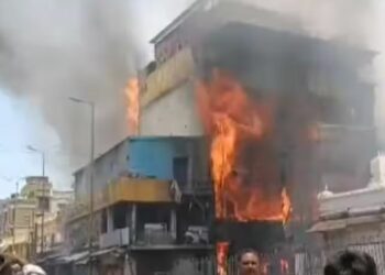 ତିରୁପତିରେ ଅଗ୍ନିକାଣ୍ଡ,ଜଳିଗଲା ଦୋକାନ