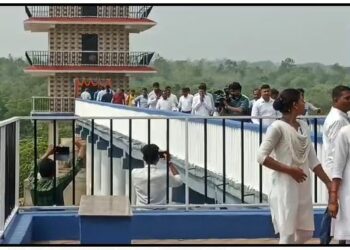 ୨ ଦିନିଆ କେନ୍ଦୁଝର ଗସ୍ତରେ ୫ଟି ସଚିବ