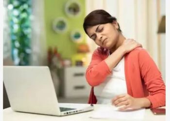 ଏହି ଖରାପ ଅଭ୍ୟାସଗୁଡ଼ିକ ହାଡକୁ ଦୁର୍ବଳ କରିଦେଇଥାଏ , ଜାଣନ୍ତୁ ..