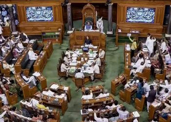 ସଂସଦରେ କଳା ପୋଷାକ ପିନ୍ଧି ବିରୋଧିଙ୍କ ବିରୋଧ