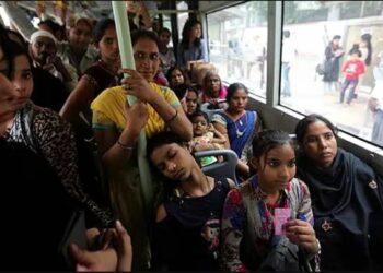 ମହିଳାଙ୍କୁ ବସରେ ନ ଉଠାଇଲେ ଦଣ୍ଡ