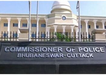 ଝିଅ ସଂଯୁକ୍ତା ମହଲାଙ୍କ ବିରୋଧରେ ପୋଲିସ କମିଶନରଙ୍କ ଦ୍ୱାରସ୍ଥ ହେଲେ ମାଆ