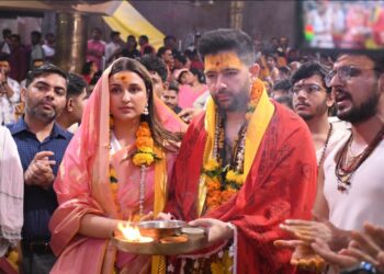 ମହାକାଳଙ୍କ ମନ୍ଦିରରେ ପରିଣୀତି ଏବଂ ରାଘବ