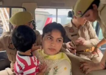 ପାକ୍ ନୁହେଁ ପ୍ରେମ ପାଇଁ ବାଂଲାଦେଶରୁ ଆସିଲେ ମହିଳା, ଭାରତୀୟ ସ୍ୱାମୀଙ୍କ ସହ ରହିବାକୁ କଲେ ଜିଦ୍