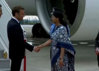 ଜି-୨୦ ସମ୍ମିଳନୀ ପାଇଁ ଦିଲ୍ଲୀରେ ପହଞ୍ଚିଲେ ଫ୍ରାନ୍ସ ରାଷ୍ଟ୍ରପତି