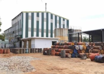 ସ୍ବରାଜ ଲୁବ୍ରିକାଣ୍ଟରୁ ନିର୍ଗତ ବିଷାକ୍ତ ଗ୍ୟାସରେ ଲୋକେ ଅତିଷ୍ଠ