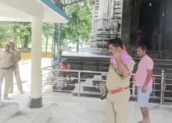 ପୋଲିସକୁ ଖୋଲାଖୋଲି ଚ୍ୟାଲେଞ୍ଜ,କିଚକେଶ୍ଵରୀ ଦାନ ହୁଣ୍ଡିରୁ ଲୁଟ