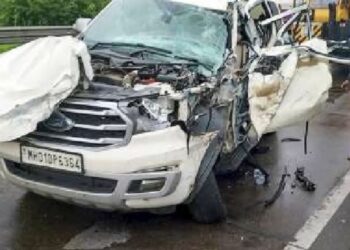 ଶ୍ରମିକଙ୍କ ଉପରେ ମାଡିଗଲା କାର , ୩ ମୃତ