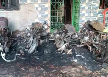 ଦୁର୍ବତ୍ତଙ୍କ ଲଙ୍କାକାଣ୍ଡ , ଫାଇନାନ୍ସ ସଂସ୍ଥାର ୧୨ ବାଇକ ଜାଳିଦେଲେ