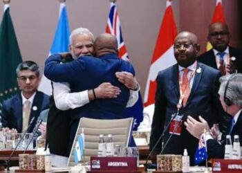 ଆଫ୍ରିକୀୟ ୟୁନିୟନ ଜି-୨୦ର ନୂଆ ସଦସ୍ୟ,ଆଫ୍ରିକୀୟ ୟୁନଅନର ଅଧ୍ୟକ୍ଷଙ୍କୁ ଆଲିଙ୍ଗନ କରି ଶୁଭେଚ୍ଛା ଜଣାଇଲେ ମୋଦି