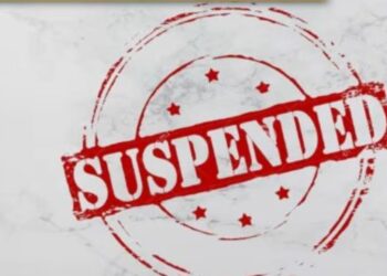 ରକ୍ତ ଦଳବଦଳ: ୪ ସସପେଣ୍ଡ