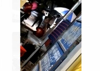 ଖଣ୍ଡଗିରି ଜୟଦେବ ବାଟିକା ଛକରେ ବୁଲିଲା ଖଣ୍ଡା