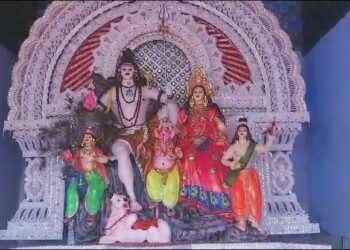 ମହାଅଷ୍ଟମୀରେ ଡାହାଳିଆବାଗରେ ପୂଜା ପାଉଛନ୍ତି ହରପାର୍ବତୀ