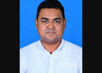 ରୋଗୀ ଦେଖିଲେ ବିଧାୟକ