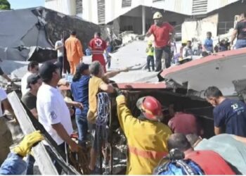 ପ୍ରାର୍ଥନା ଚାଲିଥିବା ବେଳେ ଖସିପଡିଲା ଚର୍ଚ୍ଚ ଛାତ, ୭ ମୃତ