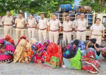 ସାଲିଆ ସାହିରେ ଅବକାରୀ ବିଭାଗର ଚଢାଉ