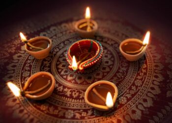 ଦୀପାବଳିରେ ଘର ସଜାଇବା ପାଇଁ ଏହି ୫ଟି ଜିନିଷ ବ୍ୟବହାର କରନ୍ତୁ ..