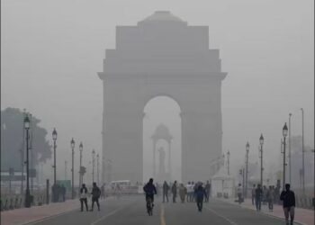 ବାୟୁ ପ୍ରଦୂଷଣ ; ବଢିଲା ସ୍କୁଲ ଛୁଟି, ୧୮ ଯାଏଁ ଛୁଟି ଘୋଷଣା