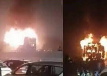 ବସରେ ନିଆଁ ; ୨ ଜୀବନ୍ତ ଦଗ୍ଧ