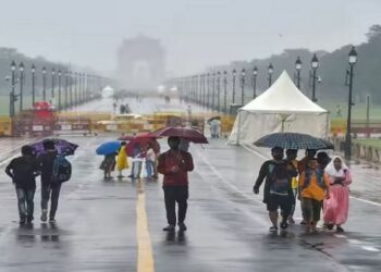 ଦିଲ୍ଲୀରେ ବର୍ଷା; ପ୍ରଦୂଷଣରୁ ଆଶ୍ୱସ୍ତ