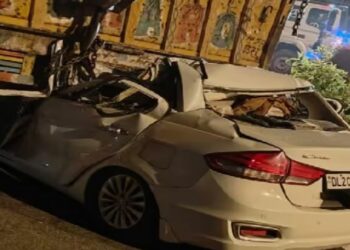 ମର୍ମନ୍ତୁଦ ସଡକ ଦୁର୍ଘଟଣା ; ଟ୍ରକ ତଳେ ପଶିଗଲା କାର , ୬ ଜଣଙ୍କ ମୃତ୍ୟୁ