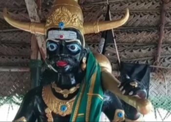 ଅନନ୍ୟ ମନ୍ଦିର ଯେଉଁଠାରେ ମୃତ ଲୋକମାନଙ୍କୁ କରାଯାଏ ପୂଜା